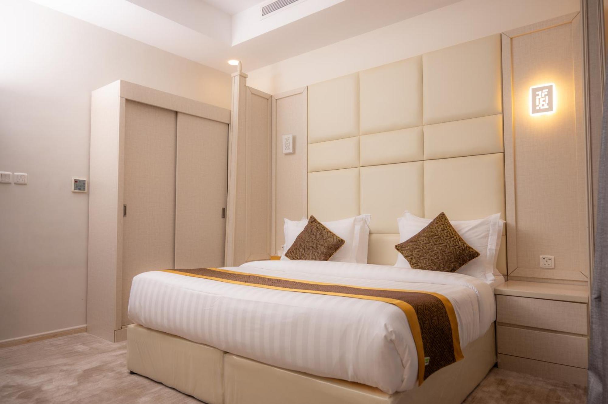 Hotel Areen ارين 3*