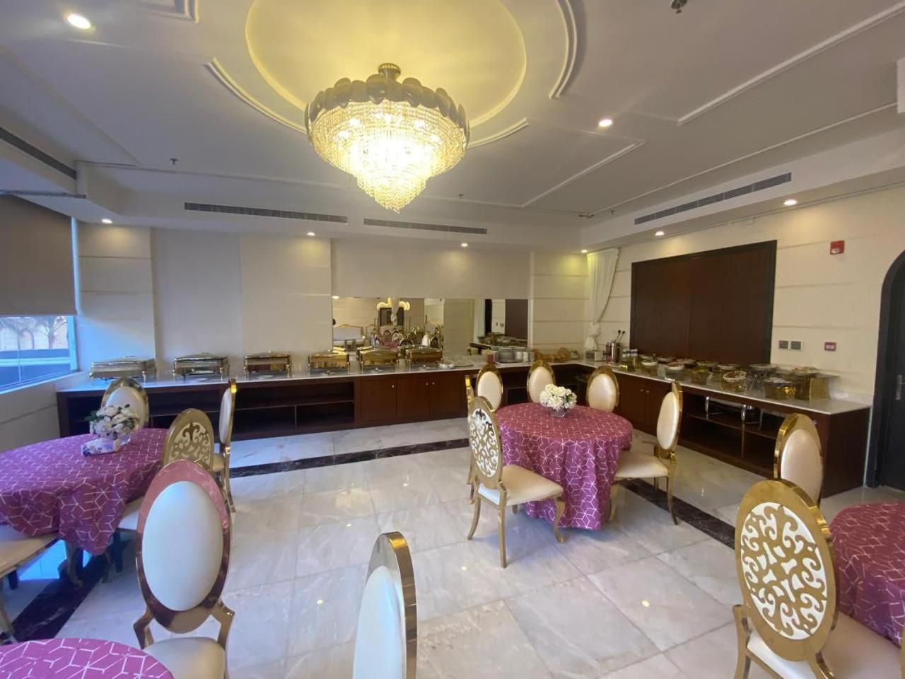 Hotel Areen ارين